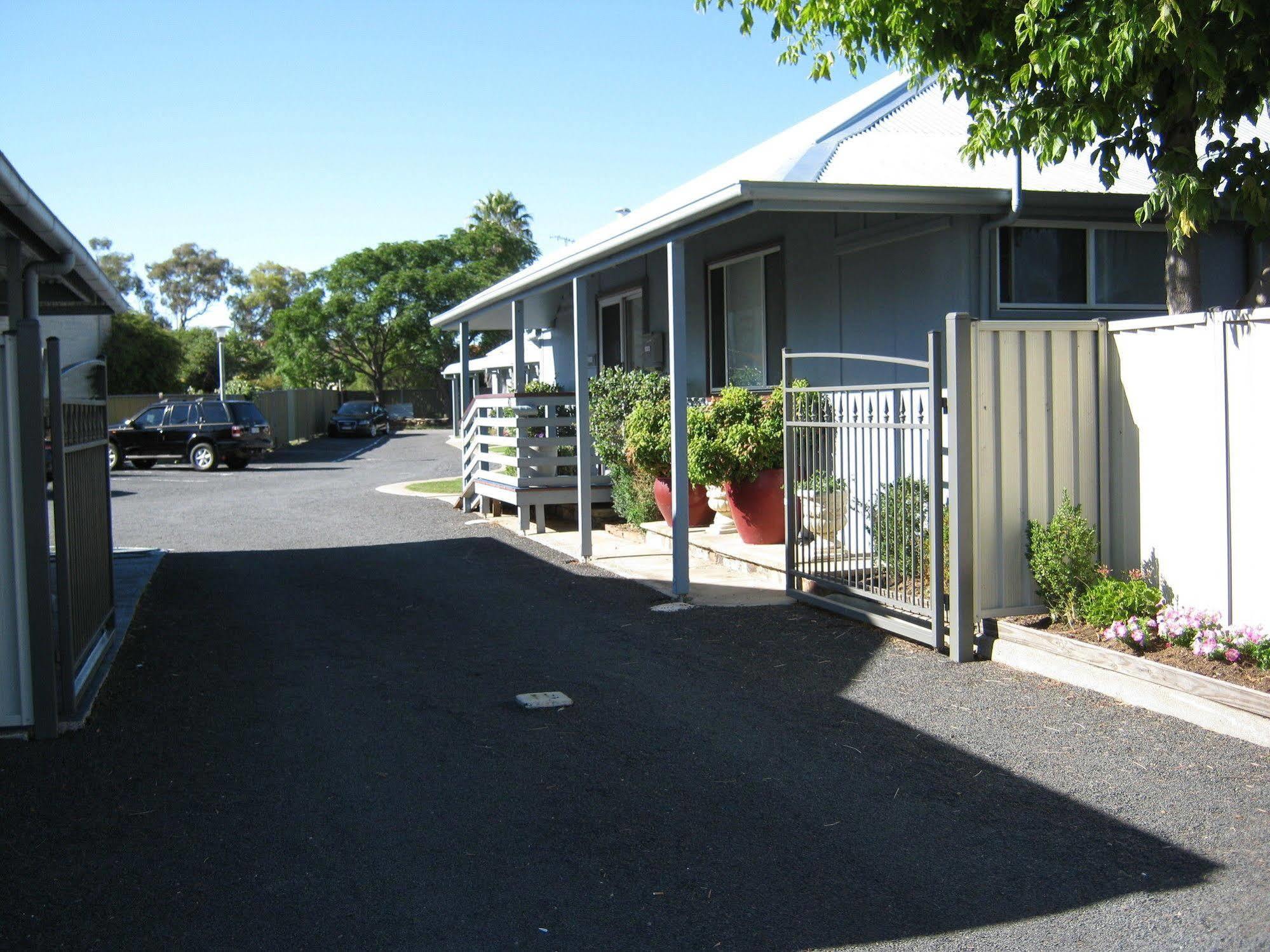 Canberra Ave Villas Queanbeyan Exteriér fotografie